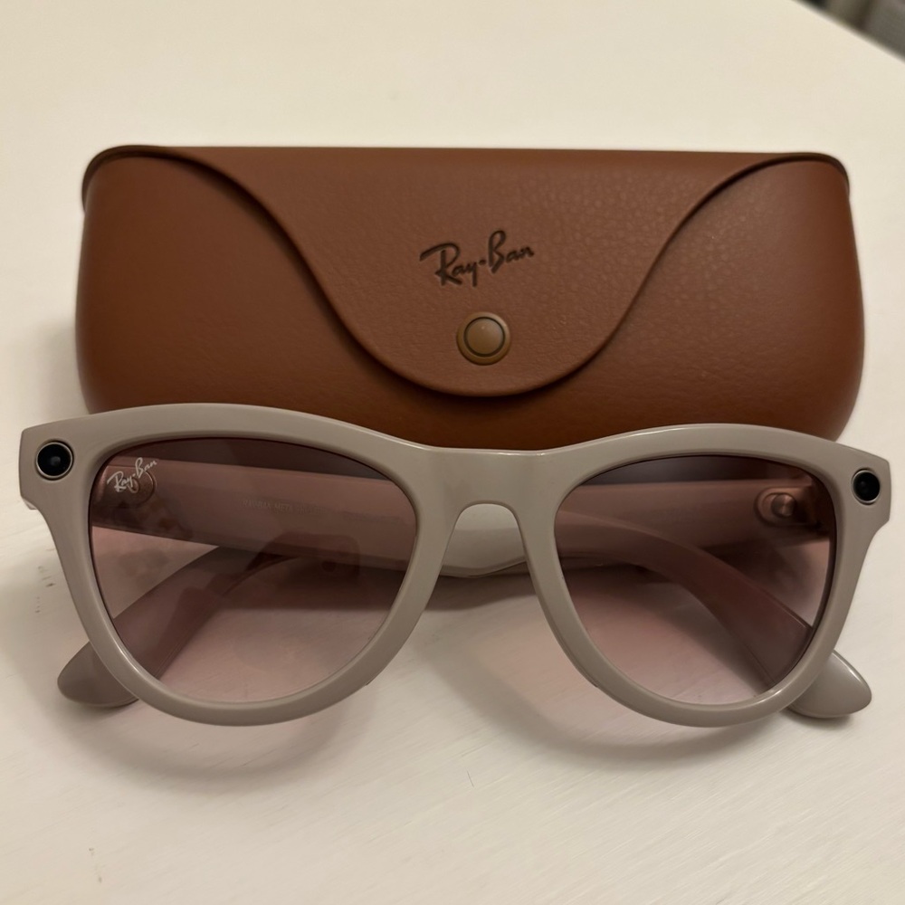 Meta Ray bans Skylar